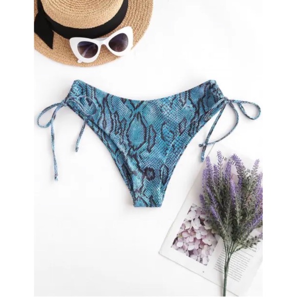 ❗️FINAL❗️ 🆕 ZAFUL Blue Snakeskin Cinched V Neck Bikini S/4 - Picture 4 of 6